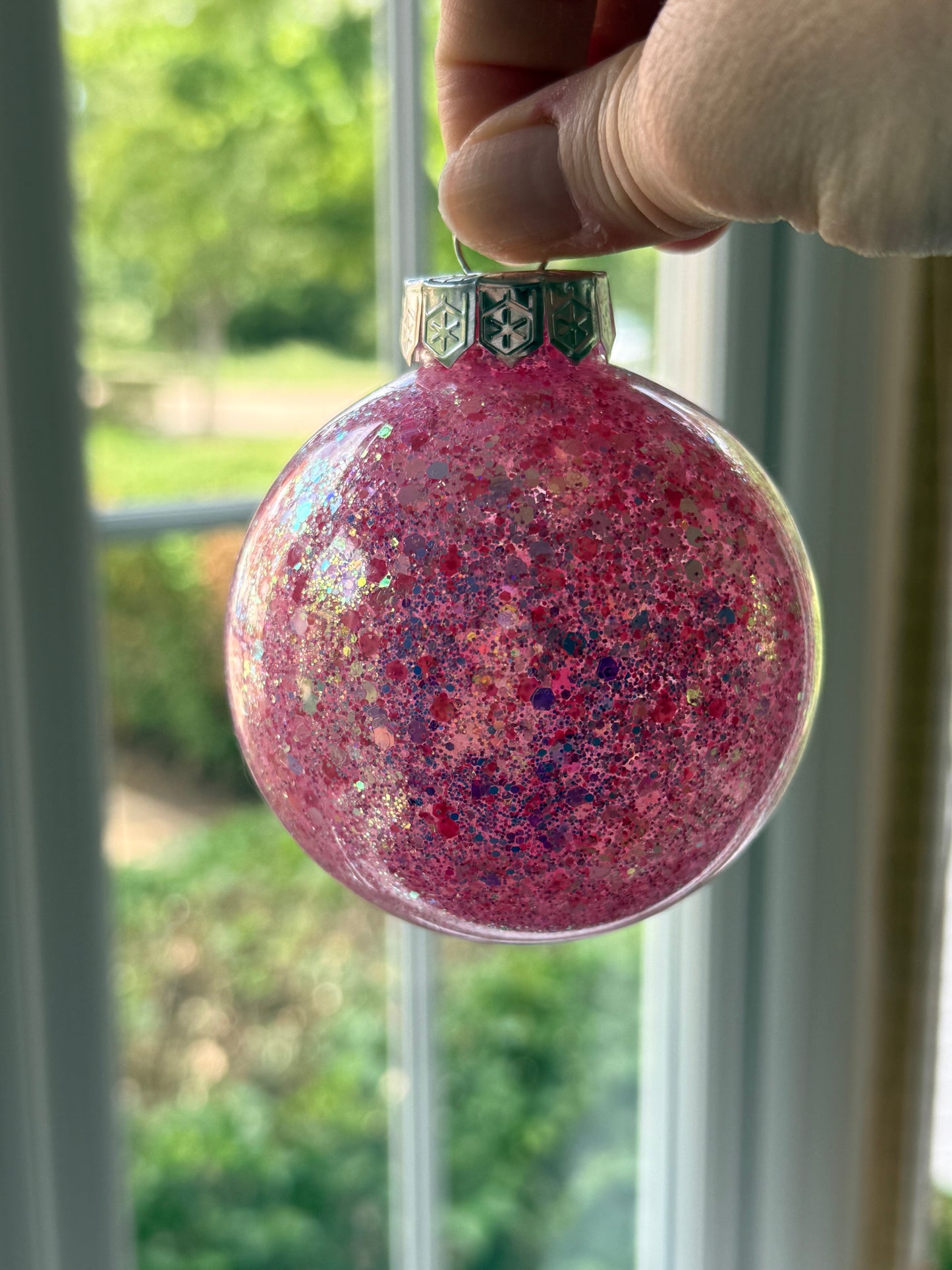 10cm bauble