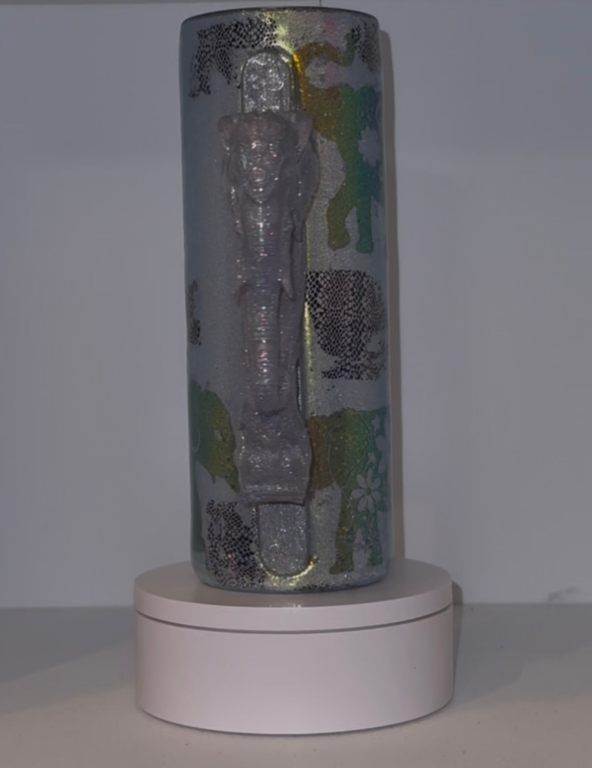 Elephant handle
